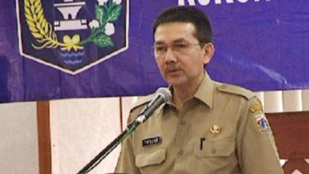 Fadjar Panjaitan sewaktu menjadi  Sekda DKI Jakarta