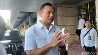 Dia pun memberi tahu jajarannya bahwa tidak dapat berlama-lama. Untuk itu, dia berpesan kepada Wakil Menteri ATR/BPN Raja Juli Antoni untuk memimpin rapat dan memberikan hasil rapat kepadanya. 