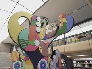 Menikmati Karya Seni Indieguerillas di Indonesia Design District