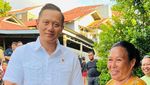 Tancap Gas! AHY Blusukan Lewat Gang Sempit Bagi-bagi Sertifikat Tancap Gas! AHY Blusukan Lewat Gang Sempit Bagi-bagi Sertifikat