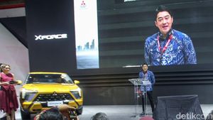 MMKSI Donasikan Mobil Mitsubishi untuk 5 SMK di Indonesia