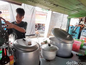 Segarnya Es Bubur Kacang Hjau Legendaris di Pangandaran