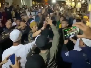 7 Fakta soal Penolakan Pengajian Ustaz Syafiq Riza Basalamah di Surabaya