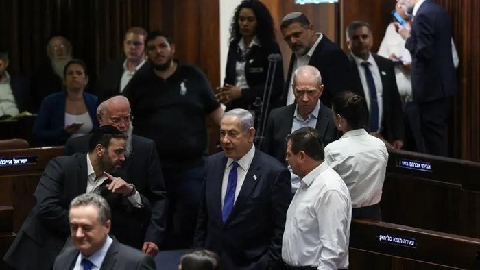 Israels Prime Minister Benjamin Netanyahu (C) arrives for a session at the Knesset, the Israeli parliament, in Jerusalem on July 24, 2023. (File photo: AFP)