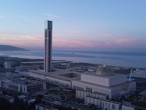 Potret The Djamaa El-Djazair, Masjid dengan Menara Tertinggi di Dunia
