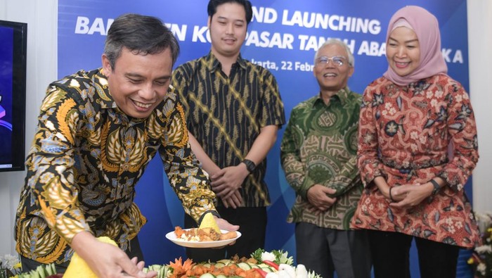 Top! Pasar Tanah Abang Blok A punya KCP Baru Guna memenuhi kebutuhan transaksi perbankan para pedagang Pasar Tanah Abang Blok A, BTN KCP Pasar Tanah Abang Blok A diresmikan, Kamis (22/2/2024).