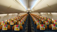 Di hari yang sama pula, Garuda Indonesia mengoperasikan pesawat livery tematik Pikachu Jet GA-1. Pesawat ini merupakan buah kolaborasi antara Garuda Indonesia dan The Pokmon Company. Dok. Garuda Indonesia