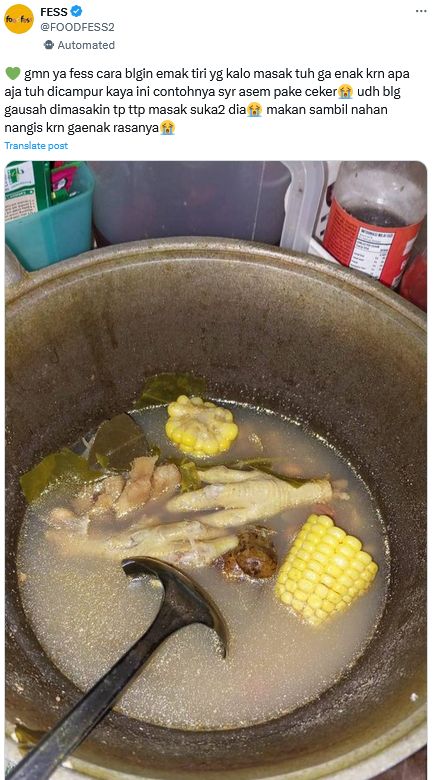 Netizen berkomentar soal ibunya yang memasak sayur asam menggunakan paku