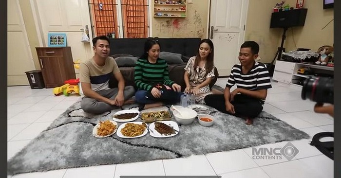 Dede Sunandar Paling Suka Makan Sayur Asem hingga Labu Kukus!