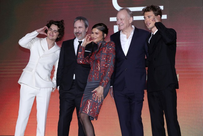 Sejumlah pemain ‘Dune: Part 2’ hadir dalam pemutaran perdana ‘Dune: Part 2’ di Seoul, Korea Selatan. Pose para bintang mudanya, Zendaya, Timothee Chalamet hingga Austin Butler mencuri perhatian. Foto: Han Myung-Gu/Getty Images