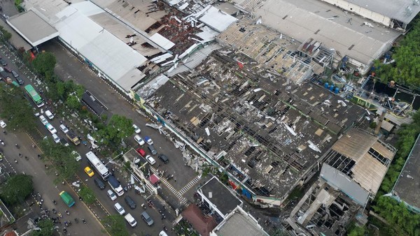 Foto Udara Dampak Kerusakan Akibat Tornado di Sumedang