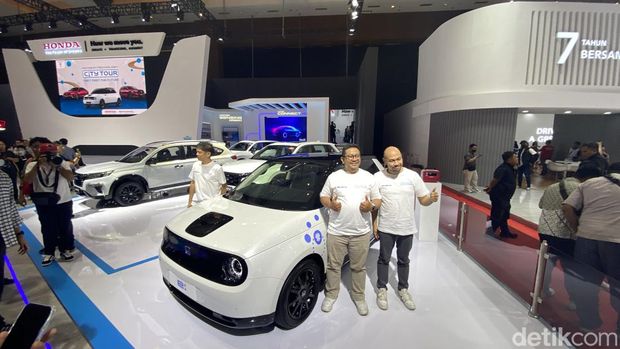 Honda e:Technology City Tour