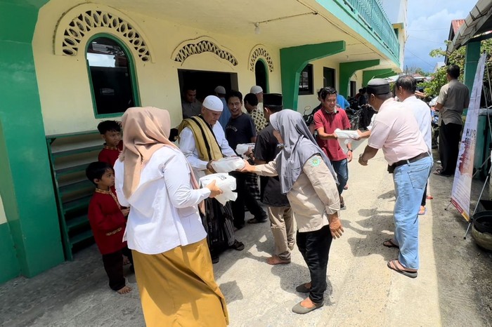 Jumat Berkah Gerindra di Padang
