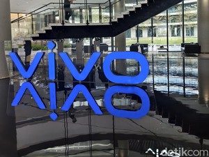 Mengintip Proses Produksi HP Vivo Langsung di China