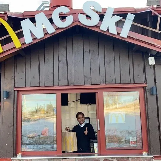 McSki, McDonald's unik tawarkan drive thru di area ski