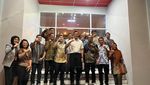 Jadi Menteri Jokowi, Begini Gaya AHY Blusukan ke Kantor Pertanahan