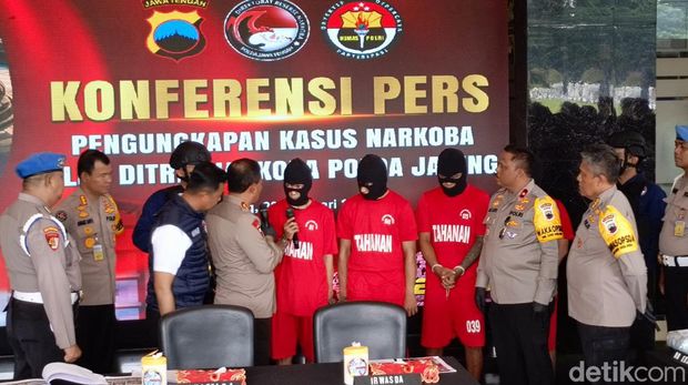 Polda Jateng ungkap peredaran sabu 52 kg jaringan Fredy Pratama.