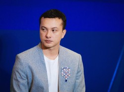 Nicholas Saputra Bahas Tren Bros sebagai Fashion Statement Tahun 2024