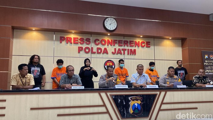 Pelempar bom ikan atau bondet ke rumah Ketua KPPS di Pamekasan telah tertangkap.