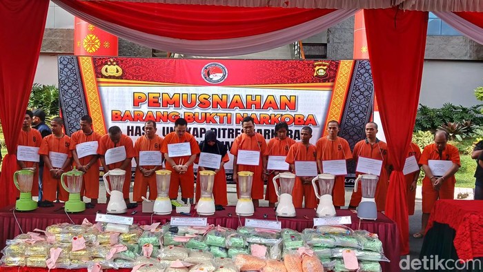 Pemusnahan barang bukti narkoba di Mapolda Sumsel.