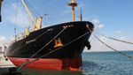 Penampakan Kapal Kargo AS Lolos dari Serangan Maut Houthi di Laut Merah