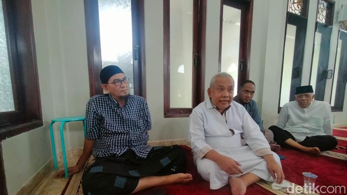 Pengurus Masjid Assalam Surabaya