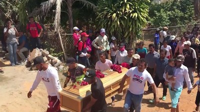 Proses Evakuasi Korban Tewas Tambang Emas Runtuh di Venezuela