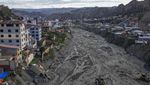 Puluhan Rumah di Bantaran Sungai Bolivia Runtuh Tergerus Longsor