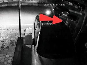 Maling Pakaian Dalam di Ponorogo Terekam CCTV Beraksi Bawa Pikap