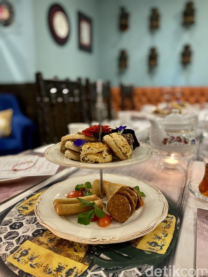 Turkish afternoon tea