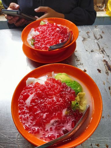 Warung es legendaris di Bogor
