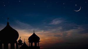 5 Amalan di Malam Nisfu Syaban
