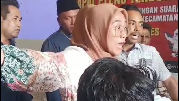 caleg pkb sampang protes suaranya nol