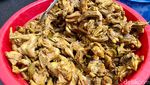 Gurih Nikmat! Ayam Goreng Legendaris di Bogor Bertabur Serundeng