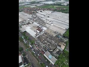 Penampakan Dari Udara Jejak Kerusakan Puting Beliung Rancaekek