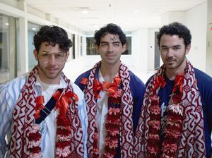 Siap-siap! Jonas Brothers Bakal Hibur Penggemar Indonesia Malam Ini