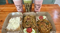Menu-menu yang tersedia di sini tidak jauh berbeda dengan menu-menu yang ditawarkan di warkop. Foto: detikcom