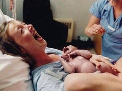 Deretan Foto Humanis yang Bikin Haru dan Menguras Emosi