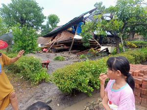 2 Desa di Bone Diterjang Angin Puting Beliung, 20 Rumah Dilaporkan Rusak