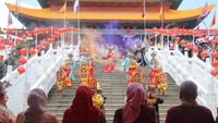 Perhelatan Cap Go Meh dipusatkan di Vihara Thai Pak Kung Jalan Sanggau Kulor, Roban Kecamatan Singkawang Tengah Kota Singkawang. (dok. Umpro Kalbar)