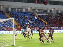 Coach Teco Sesalkan Bali United Cuma Kemas 1 Poin Lawan PSM Makassar