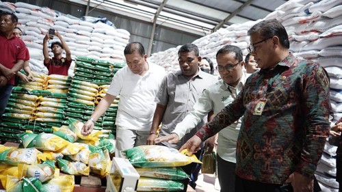 TPID Kota Denpasar memantau stok beras di gudang Bulog, Sempidi, Badung, Bali pada Jumat (23/2/2024).