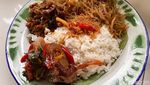 Berusia 134 Tahun, Nasi Uduk Legendaris Aneka Lauk Ini Diantre di Bogor