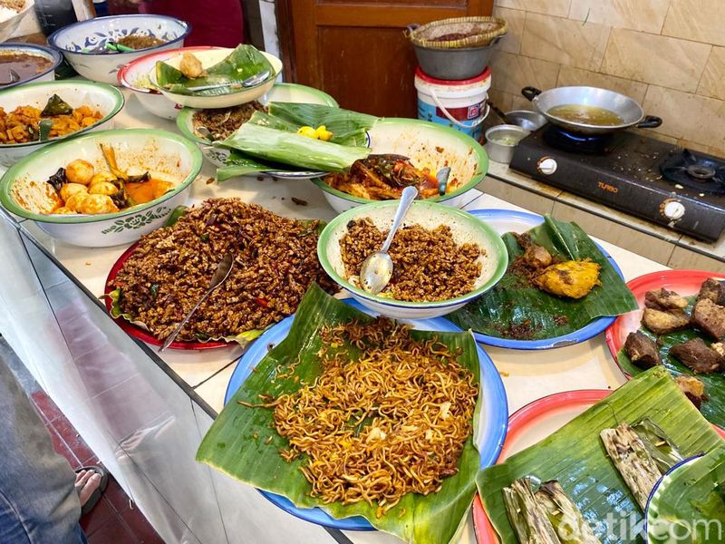 Wow! Nasi Uduk Legendaris di Bogor Ini Sudah Buka Sejak 1890