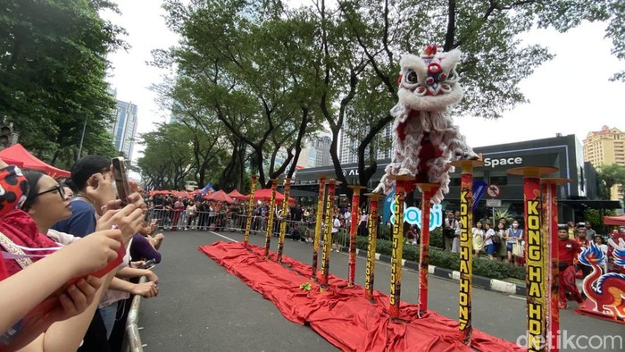 Bosan Olahraga yang Itu-itu Saja? Boleh Coba Latihan Barongsai