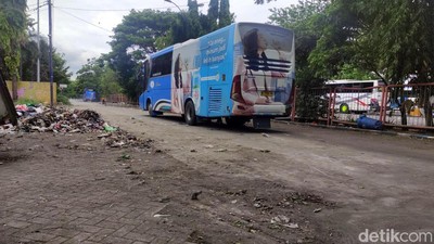 Potret Sampah Menggunung di Terminal Purabaya Kini Sudah Bersih
