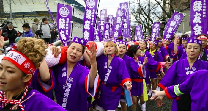 Hadaka Matsuri di Jepang