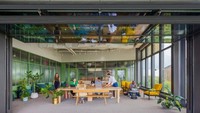 Studio CookFox Architects menambahkan sembilan lantai di atas tiga lantai original yang telah dipugar.