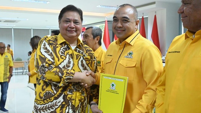 Ketum Golkar Airlangga Hartarto dan Ketua DPD Golkar DKI Jakarta Ahmed Zaki Iskandar (dok pribadi)