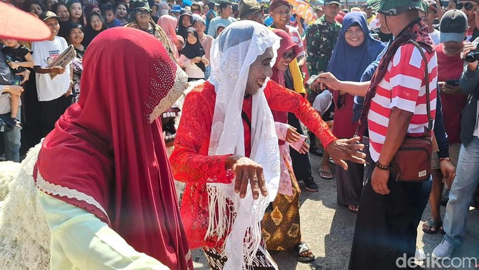 Melihat Tradisi Kadisah Bondowoso